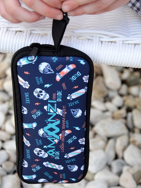 AMANZI Cool Dude Neoprene Case