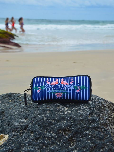 AMANZI Flocking Fabulous Neoprene Case