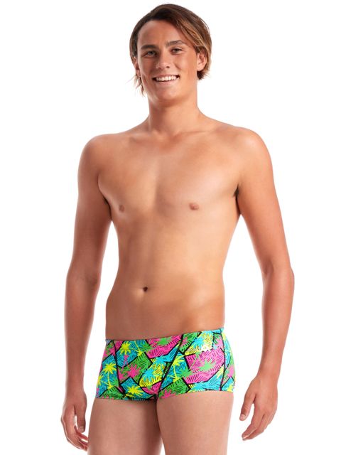 AMANZI Mens Jamaican Me Crazy Trunks