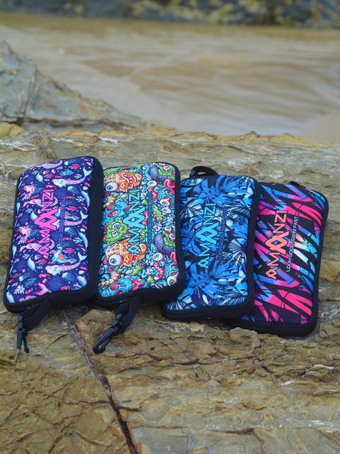 AMANZI Zombrain Neoprene Case