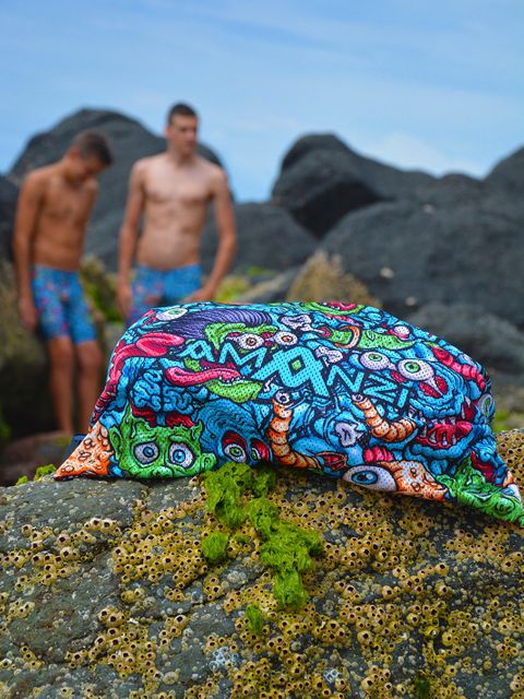 AMANZI Zombrain Neoprene Case